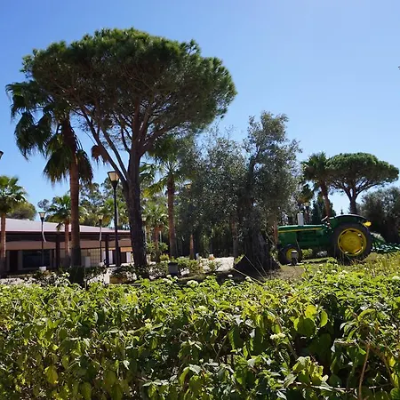 Complejo Turistico Rural Nazaret De Ośrodek wypoczynkowy 3*