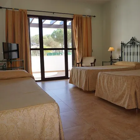 Complejo Turistico Rural Nazaret De 3*